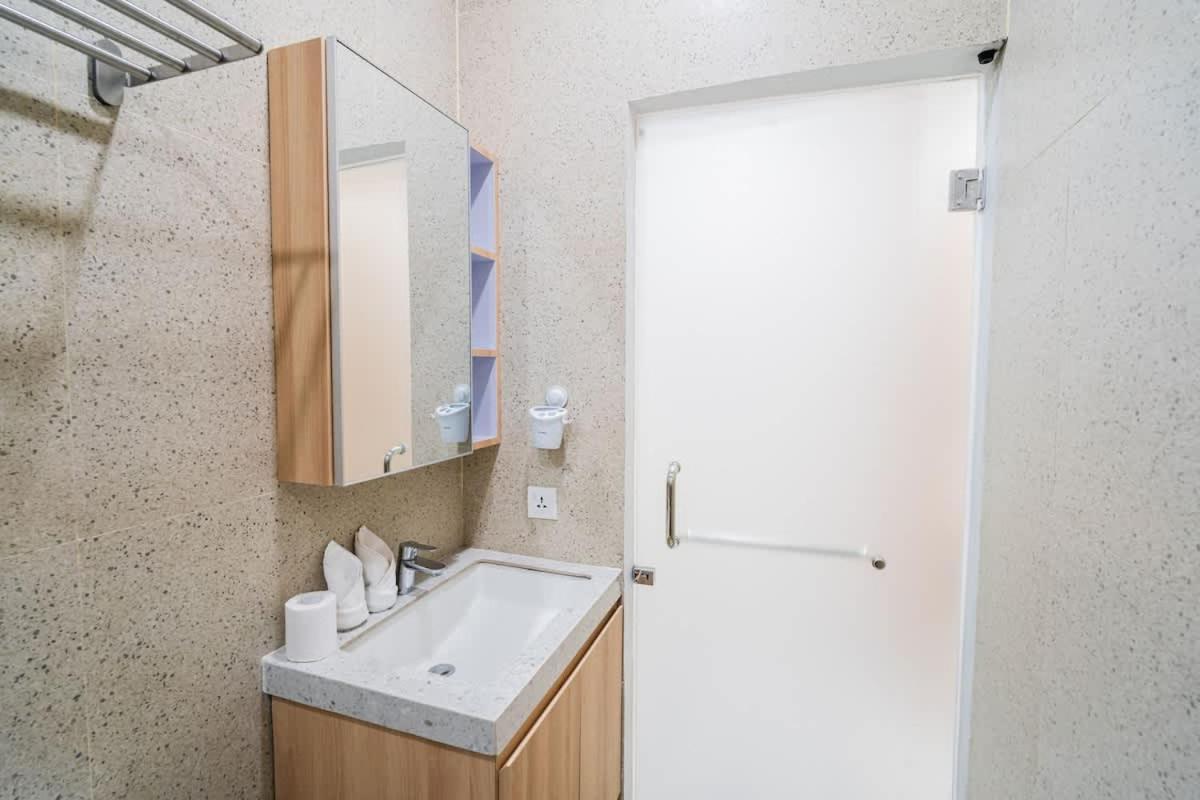 Alyxia 1 Bedroom Apartment In Central Seminyak エクステリア 写真